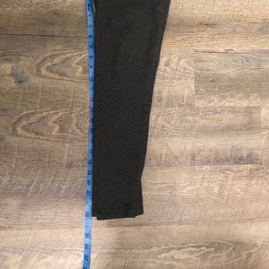GAP Pants - High Rise Leggings GAP Pants - High Rise Leggings